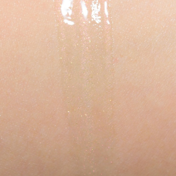 🧚♀️LITTLE LOVELY MAC DISCONTINUED MINI Lip Glass NWT/SEALED - Picture 4 of 8